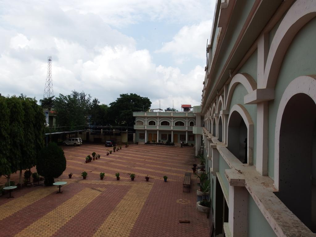 Hotel Sonchiraiya Shivpurī Екстериор снимка